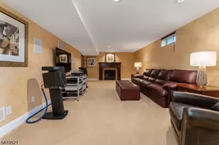 11 Messenger Ln, Raritan Township, NJ 08551 - Photo 31