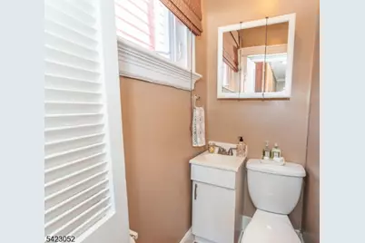 40 Grace St, Bloomfield, NJ 07003 - Photo 9