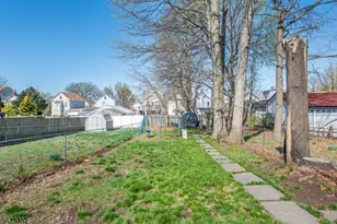 40 Grace St, Bloomfield, NJ 07003 - Photo 23