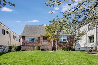 261 Terhune Ave, Passaic, NJ 07055 - Photo 3