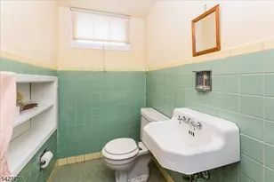 261 Terhune Ave., Passaic, NJ 07055 - Photo 29