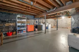 14 Pembroke Dr, Mendham, NJ 07945 - Photo 41