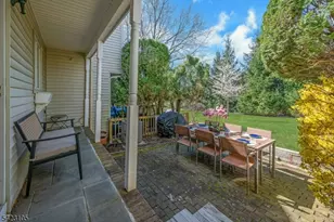 14 Pembroke Dr, Mendham, NJ 07945 - Photo 27