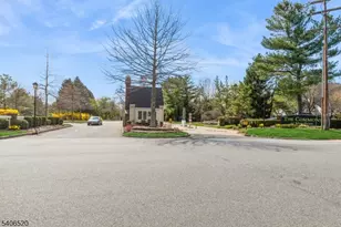 14 Pembroke Dr, Mendham, NJ 07945 - Photo 29