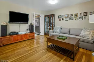 14 Pembroke Dr, Mendham, NJ 07945 - Photo 11