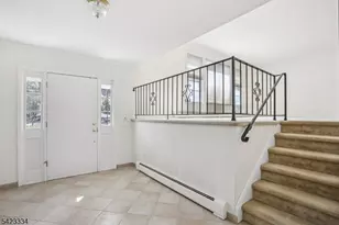 2 Eisenhower Rd, Closter, NJ 07624 - Photo 3