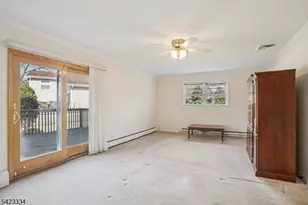 2 Eisenhower Rd, Closter, NJ 07624 - Photo 9