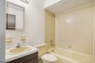 2 Eisenhower Rd, Closter, NJ 07624 - Photo 13