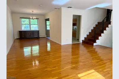 2 Eisenhower Rd, Closter, NJ 07624 - Photo 5