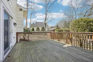 2 Eisenhower Rd, Closter, NJ 07624 - Photo 15