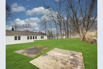 7 Adams Ave, Victory Gardens, NJ 07801 - Photo 11