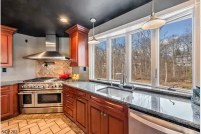 87 Buena Vista Dr, Ringwood, NJ 07456 - Photo 17