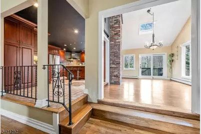 87 Buena Vista Dr, Ringwood, NJ 07456 - Photo 9