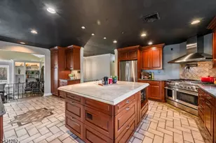 87 Buena Vista Dr, Ringwood, NJ 07456 - Photo 13