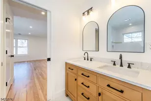 196 Vinton Cir, Fanwood, NJ 07023 - Photo 25