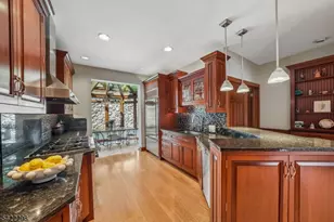 174 Highland Ave, Montclair, NJ 07042 - Photo 19