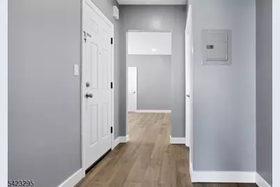 19 Newfield St., East Orange, NJ 07017 - Photo 7