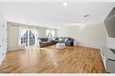 175 N 7th St, Newark, NJ 07107 - Photo 3