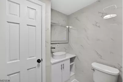 186 3rd St #1, Newark, NJ 07107 - Photo 11