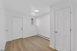 186 3rd St, Newark, NJ 07107 - Photo 9