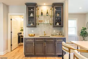 129 Essex Ave, Bloomfield Twp., NJ 07003 - Photo 15