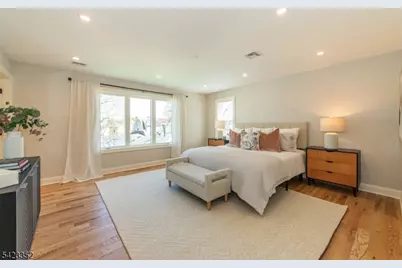 129 Essex Ave, Bloomfield Twp., NJ 07003 - Photo 23