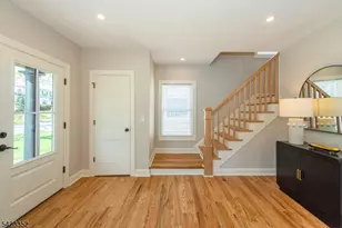 129 Essex Ave, Bloomfield Twp., NJ 07003 - Photo 21