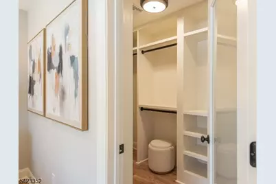 129 Essex Ave, Bloomfield Twp., NJ 07003 - Photo 27