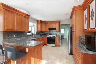 1617 Westover Rd, Linden, NJ 07036 - Photo 11