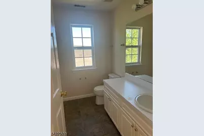 209 Winding Hill Dr, Mount Olive, NJ 07840 - Photo 9