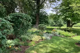 42 Sutton Rd, Tewksbury Township, NJ 08833 - Photo 39