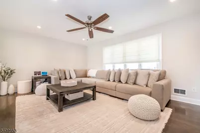 15 Green Meadows Rd, Fairfield, NJ 07004 - Photo 17