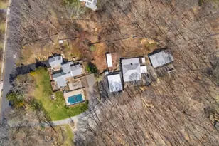 8 Stonehedge Ln, Byram Township, NJ 07821 - Photo 41