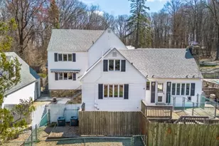 8 Stonehedge Ln, Byram Township, NJ 07821 - Photo 3