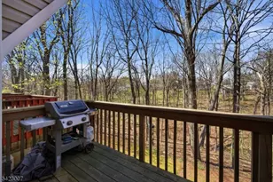 1142 Oakcroft Ln, Franklin Township, NJ 08873 - Photo 19