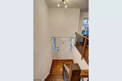 215 E 10th Ave, Roselle, NJ 07203 - Photo 15