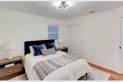 215 E 10th Ave, Roselle, NJ 07203 - Photo 29