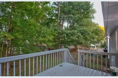 215 E 10th Ave, Roselle, NJ 07203 - Photo 5