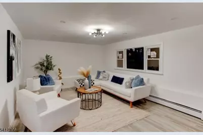 215 E 10th Ave, Roselle, NJ 07203 - Photo 7