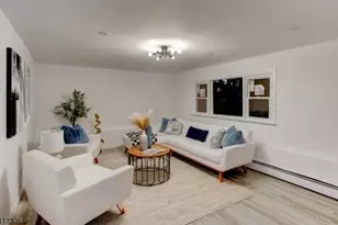 215 E 10th Ave, Roselle, NJ 07203 - Photo 7