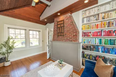 229 Watchung Ave, Montclair, NJ 07043 - Photo 7