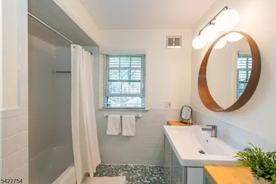 229 Watchung Ave, Montclair, NJ 07043 - Photo 27