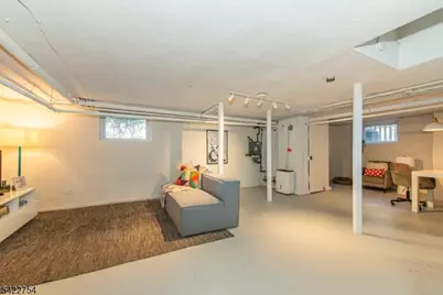 229 Watchung Ave, Montclair, NJ 07043 - Photo 33