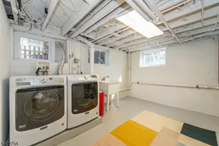 229 Watchung Ave, Montclair, NJ 07043 - Photo 37