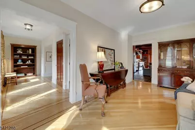 17 Briarcliff Rd, Mountain Lakes, NJ 07046 - Photo 23