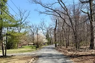 815 Miller Ln, Bridgewater, NJ 08836 - Photo 3