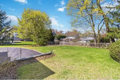 54 Knollwood Ave, Madison, NJ 07940 - Photo 5