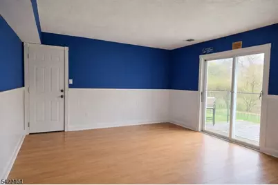 105 College View Dr, Hackettstown, NJ 07840 - Photo 7