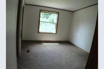 18 Pursel St, Phillipsburg, NJ 08865 - Photo 5