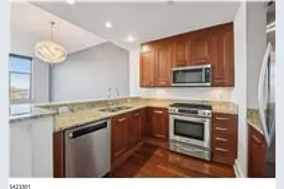 8100 River Rd #209, North Bergen Twp., NJ 07047 - Photo 15